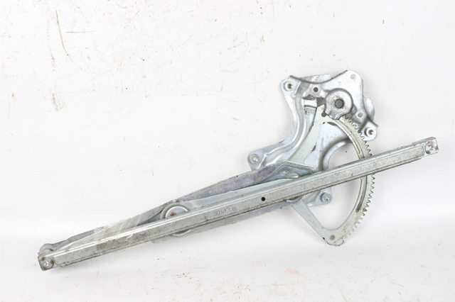 Стеклоподъемник передней двери 6980233050 TOYOTA