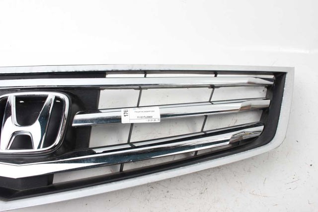 71121TL0G02 HONDA Решетка радиатора купить в Николаев