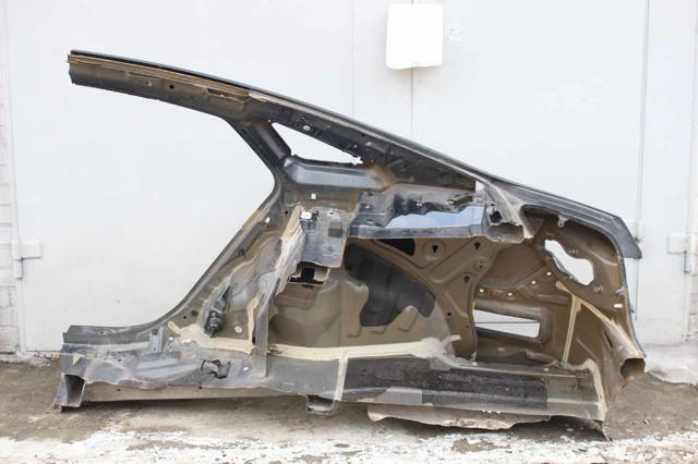 HYUNDAI 715043QC00 Крыло заднее правое в наличии Ровно