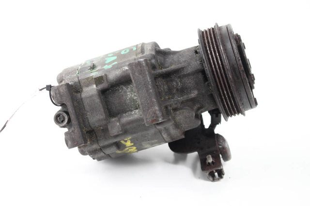 Компрессор кондиционера 73111AG000 SUBARU