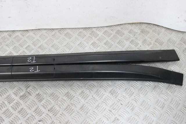 Автомобильный рейлинг на крышу правый 73820JG000 NISSAN