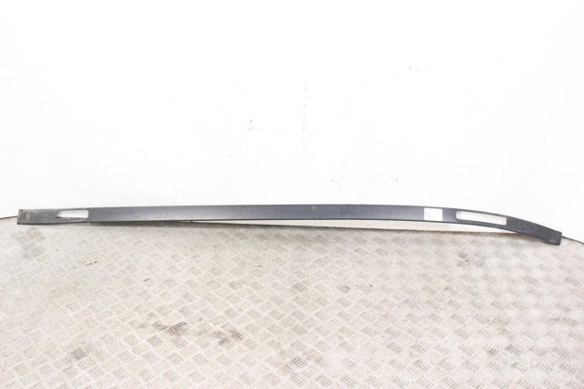 NISSAN 738524CL1A Молдинг крыши правый в наличии Чернигов