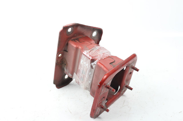NISSAN 751159U00A Кронштейн усилителя переднего бампера в наличии Винница