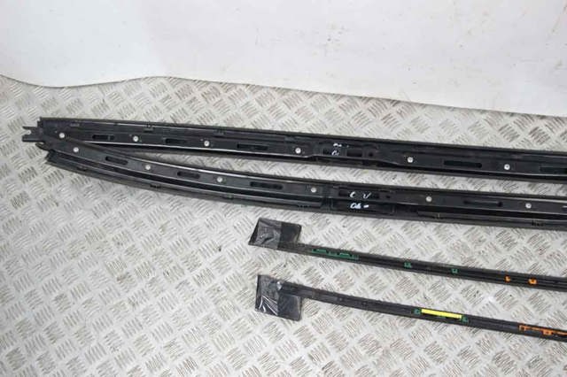75240SWA003 HONDA Молдинг крыши передний левый купить в Ужгород