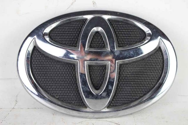 Эмблема капота 7531106060 TOYOTA