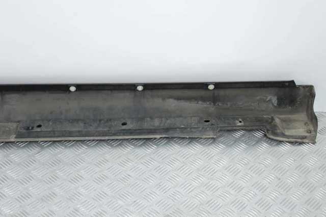 7585048010 TOYOTA Накладка (молдинг) порога наружная правая купить в Киев