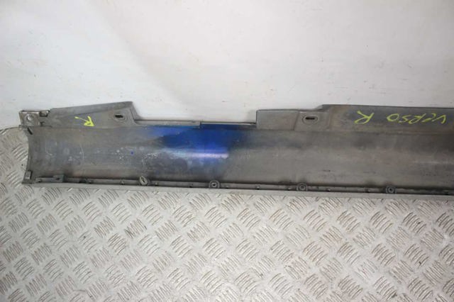 TOYOTA 758510F010 Накладка (молдинг) порога наружная правая в наличии Николаев