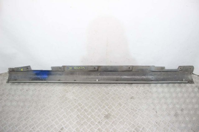 758510F010 TOYOTA Накладка (молдинг) порога наружная правая купить в Житомир