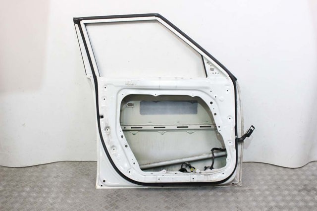 Дверь передняя, левая 76003B2001 HYUNDAI