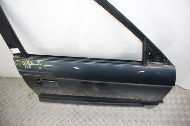 760042K010 HYUNDAI Дверь передняя правая купить в Чернигов