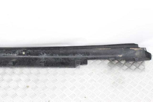 NISSAN 76850EM30A в наличии Полтава