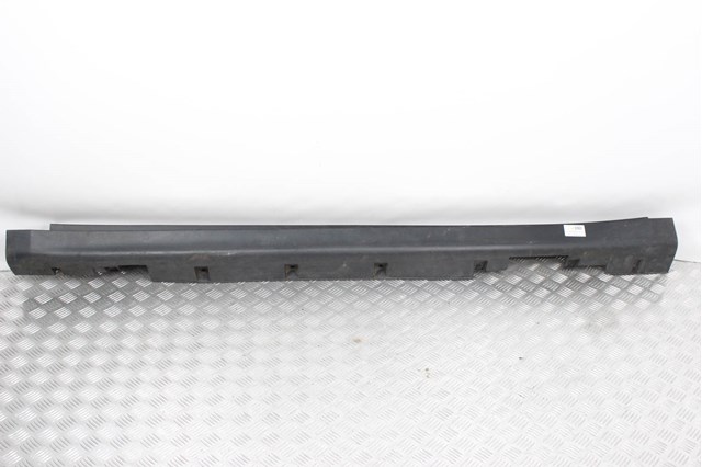 NISSAN 76851EM30A в наличии Каменское