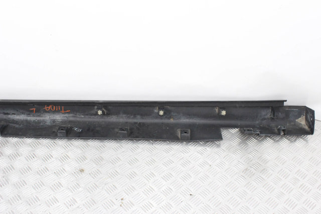 76851EM30A NISSAN купить в Ирпень