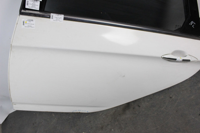 770033Z300 HYUNDAI Дверь задняя левая купить в Николаев