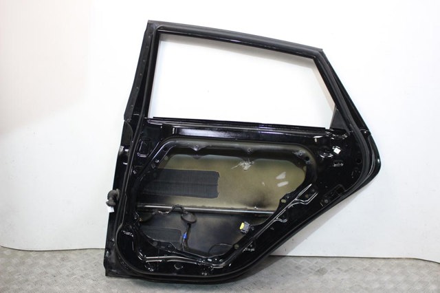 Дверь пассажирская задняя правая 770043Z000 HYUNDAI