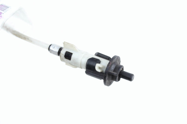 Личинка замка топливного бака 7703030140 TOYOTA