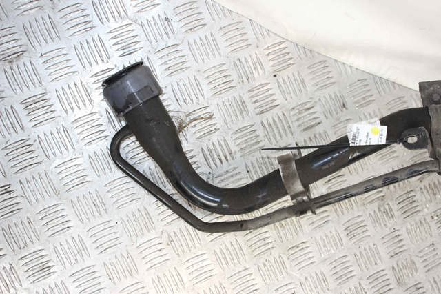 TOYOTA 7720142211 Горловина топливного бака в наличии Ирпень