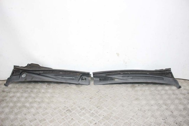 SUZUKI 7731065J005PK Водосток лобового стекла, жабо в наличии Хмельницкий