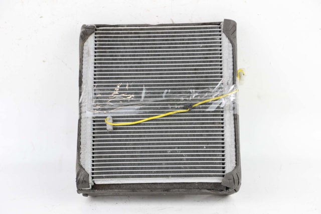 Охладитель воздуха 7810A297 MITSUBISHI