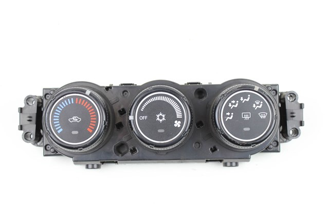 Регулятор вентилятора отопителя 7820A116XA MITSUBISHI