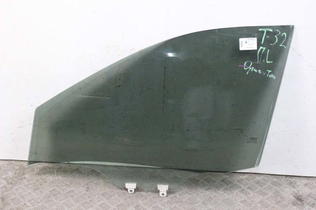 Стекло двери передней левой 803014CA0A NISSAN