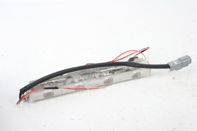 8100633010 TOYOTA Задний стоп купить в Ужгород