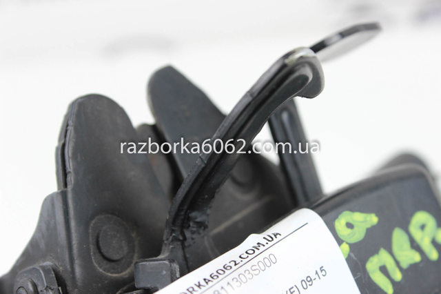 Запор капота (замок и привод замка капота) 811303S000 HYUNDAI