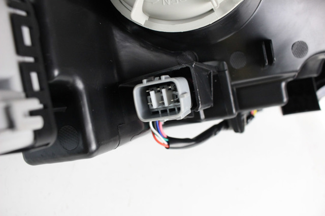811500E362 TOYOTA Левая фара купить в Харьков