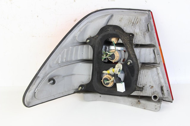 TOYOTA 8155150120 Фонарь задний правый внешний в наличии Черкассы