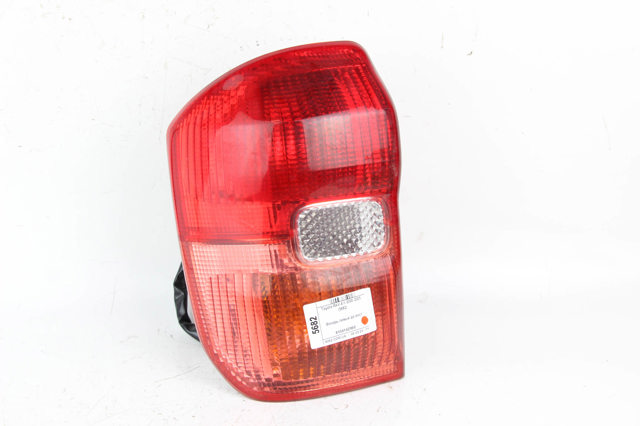 Фонарь задний левый 8156142060 TOYOTA