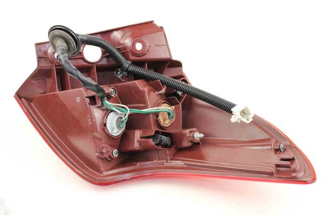 8156142171 TOYOTA Фонарь задний левый внешний купить в Винница