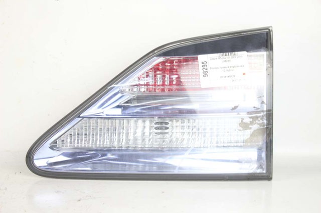 TOYOTA 8158148120 Фонарь задний правый внутренний в наличии Сумы