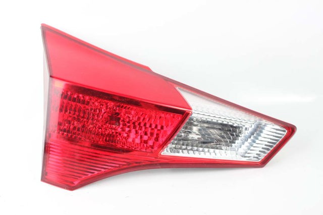Фонарь задний левый, внутренний 8159342010 TOYOTA