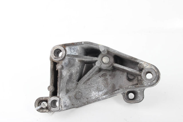 8200043084 NISSAN Кронштейн подушки КПП купить в Черкассы