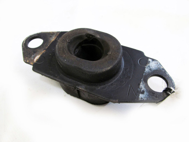 8200352861 NISSAN Левая подушка двигателя купить в Кривой Рог