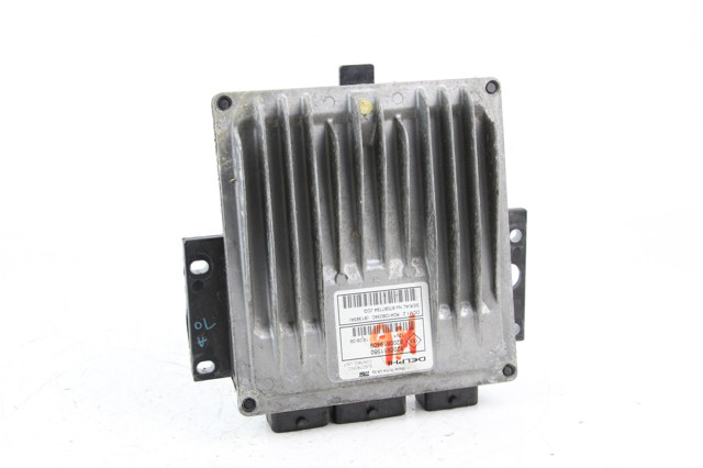 Мозги двигателя 8200911560 NISSAN