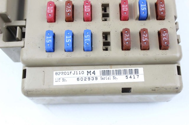 Монтажный блок 82201FJ110 SUBARU
