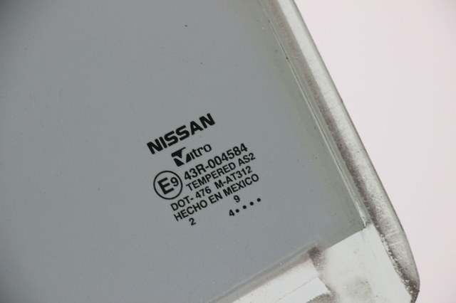 823013SG0A NISSAN Стекло двери задней левой купить в Киев