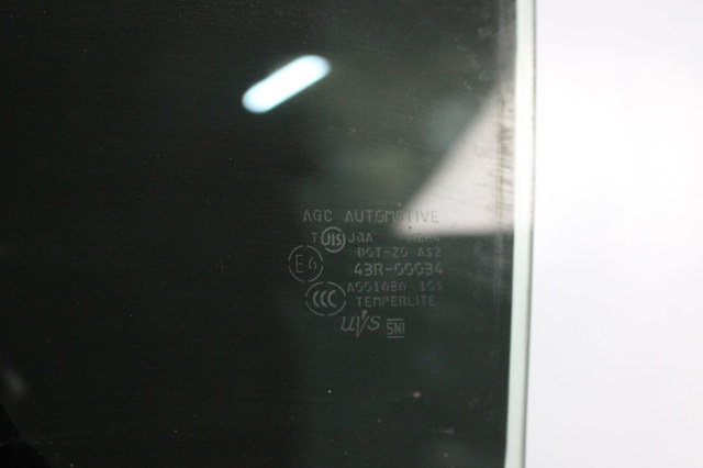NISSAN 823016HE0A Стекло двери задней левой в наличии Харьков