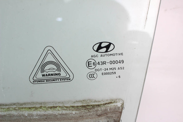 Окно (передней двери) двери 82410D3030 HYUNDAI