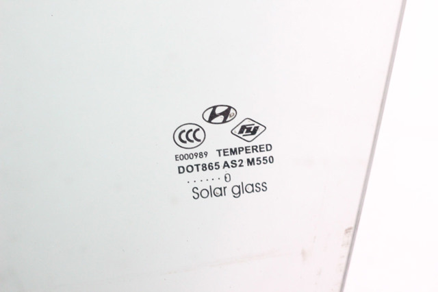 Стекло водительской двери 824113S010 HYUNDAI
