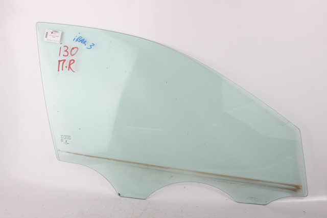 Стекло пассажирской двери 824212L010 HYUNDAI