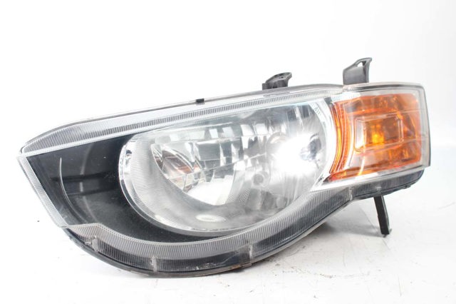 Фара левая 8301B651 MITSUBISHI
