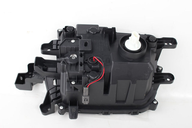 8315A083 MITSUBISHI Фара противотуманная левая купить в Павлоград