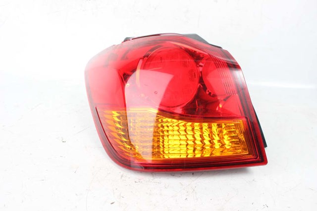 Стоп задний 8330A689 MITSUBISHI
