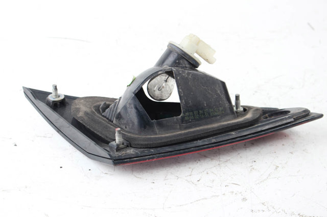 MITSUBISHI 8336A029 Фонарь задний правый внутренний в наличии Сумы