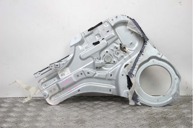 Стеклоподъемник левой задней двери 834012K001 HYUNDAI