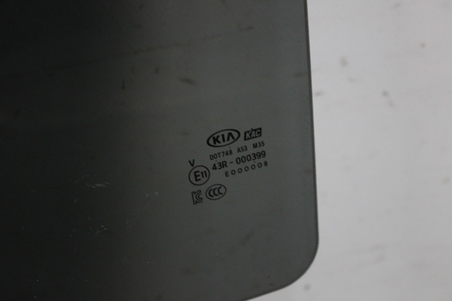 Стекло задней двери, левой 83410C5010 HYUNDAI