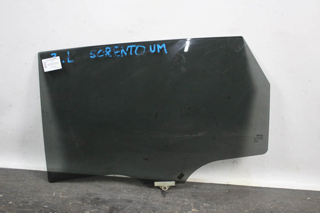 HYUNDAI 83410C5010 Стекло двери задней левой в наличии Черкассы
