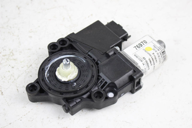834602W010 HYUNDAI Мотор стеклоподъемника двери задней правой купить в Павлоград